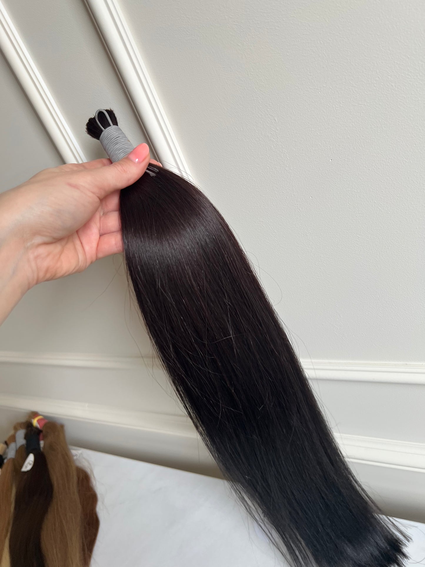Raw High Quality Slavic Hair for Extensions Cut from One Head 56cm 95g Very Dark Brown 1B