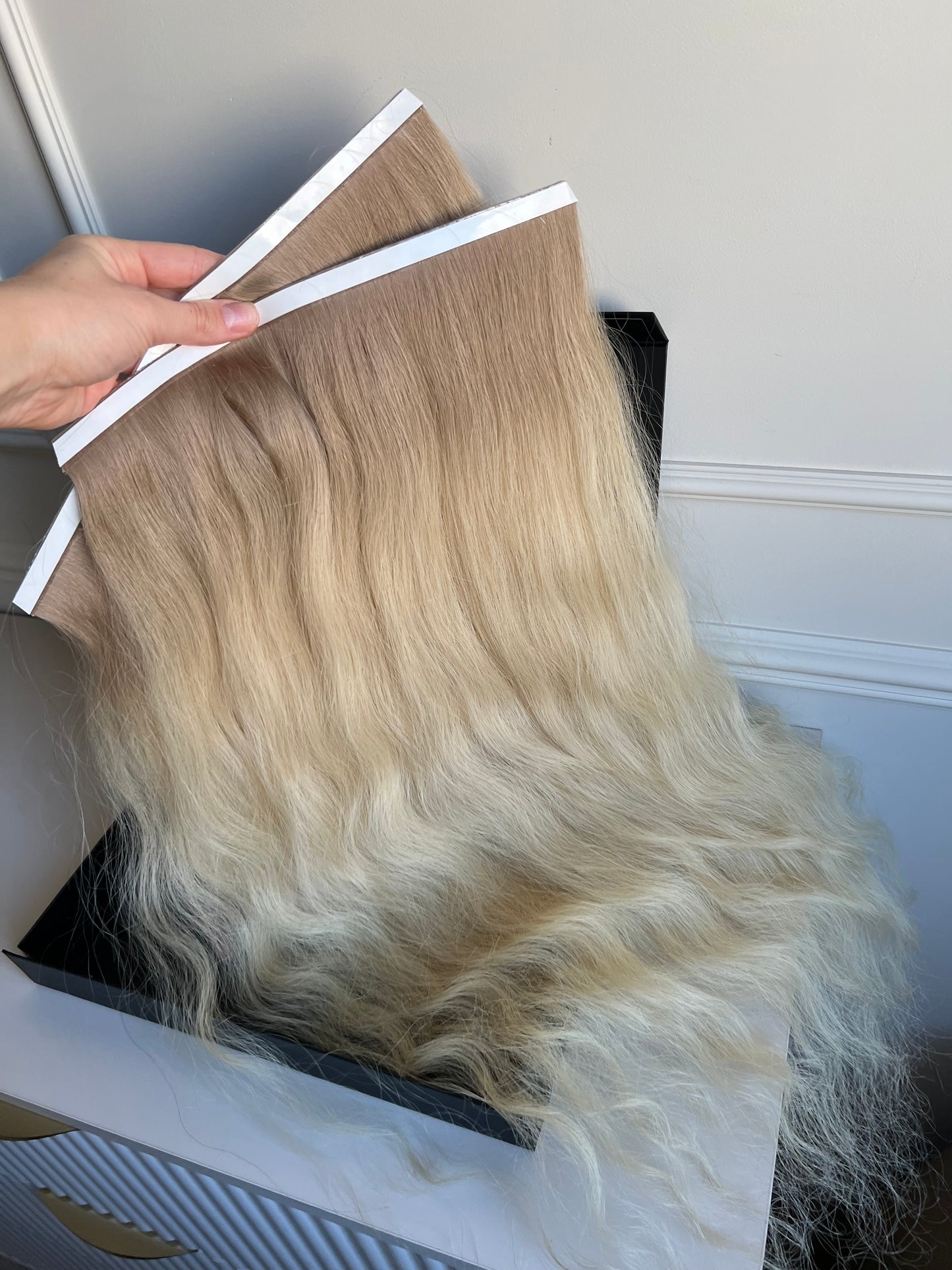 Włosy doczepiane naturalne rozjaśnione z dziewiczych ombre ciepły Blond 60 cm 106 g