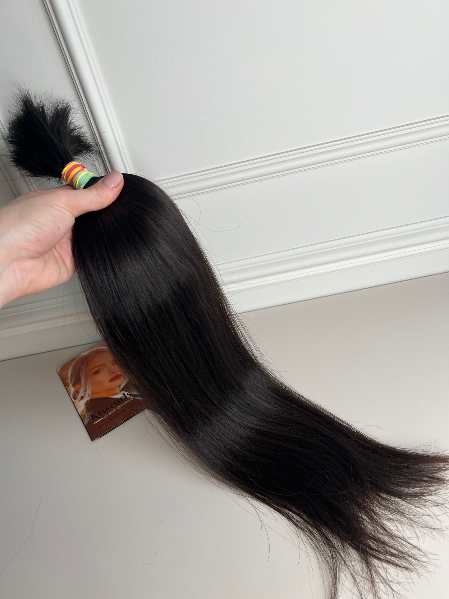 Włosy naturalne nie farbowane w kitce 106 g 58 cm Wyczesane Cięte z jednej głowy