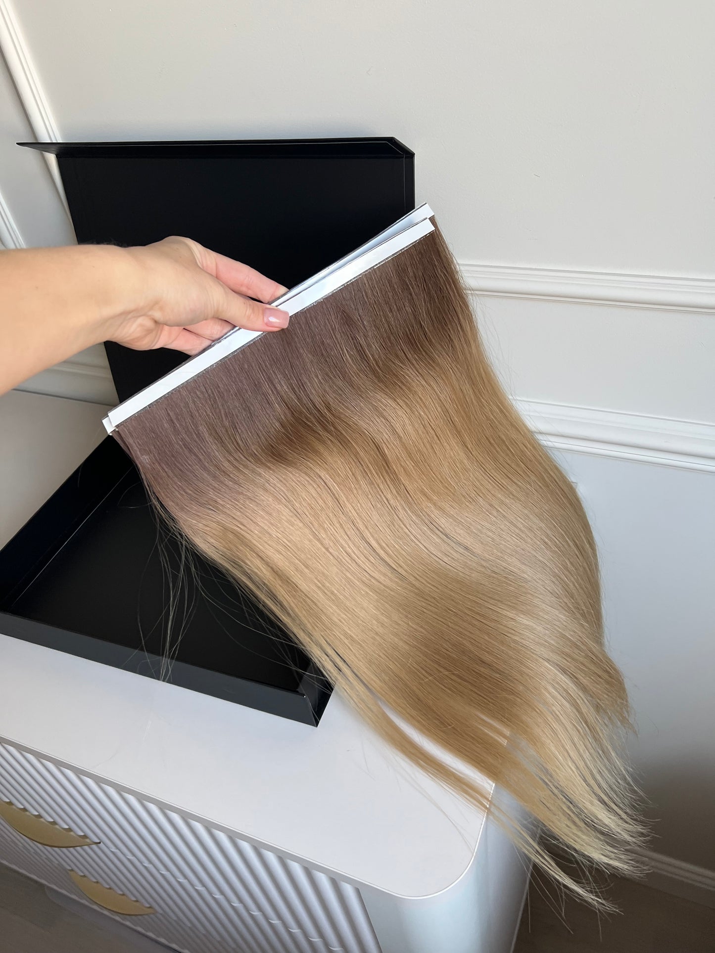 Włosy doczepiane słowiańskie 48 cm 95 g bio taśmy Ombre ciemny Blond