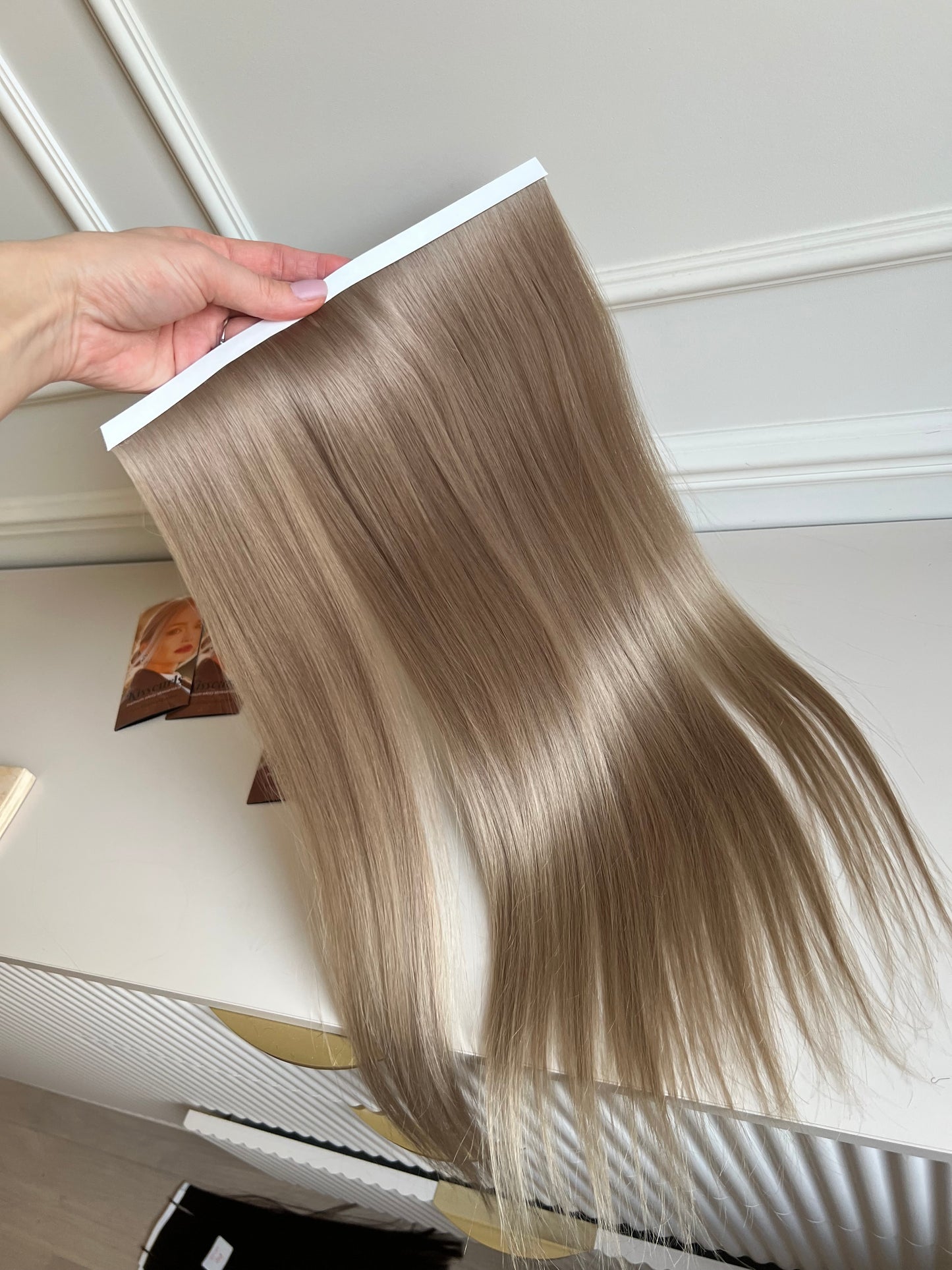 Chłodny Beżowy Blond Słowiańskie Włosy Doczepiane Bio Taśma 70g 55cm #9