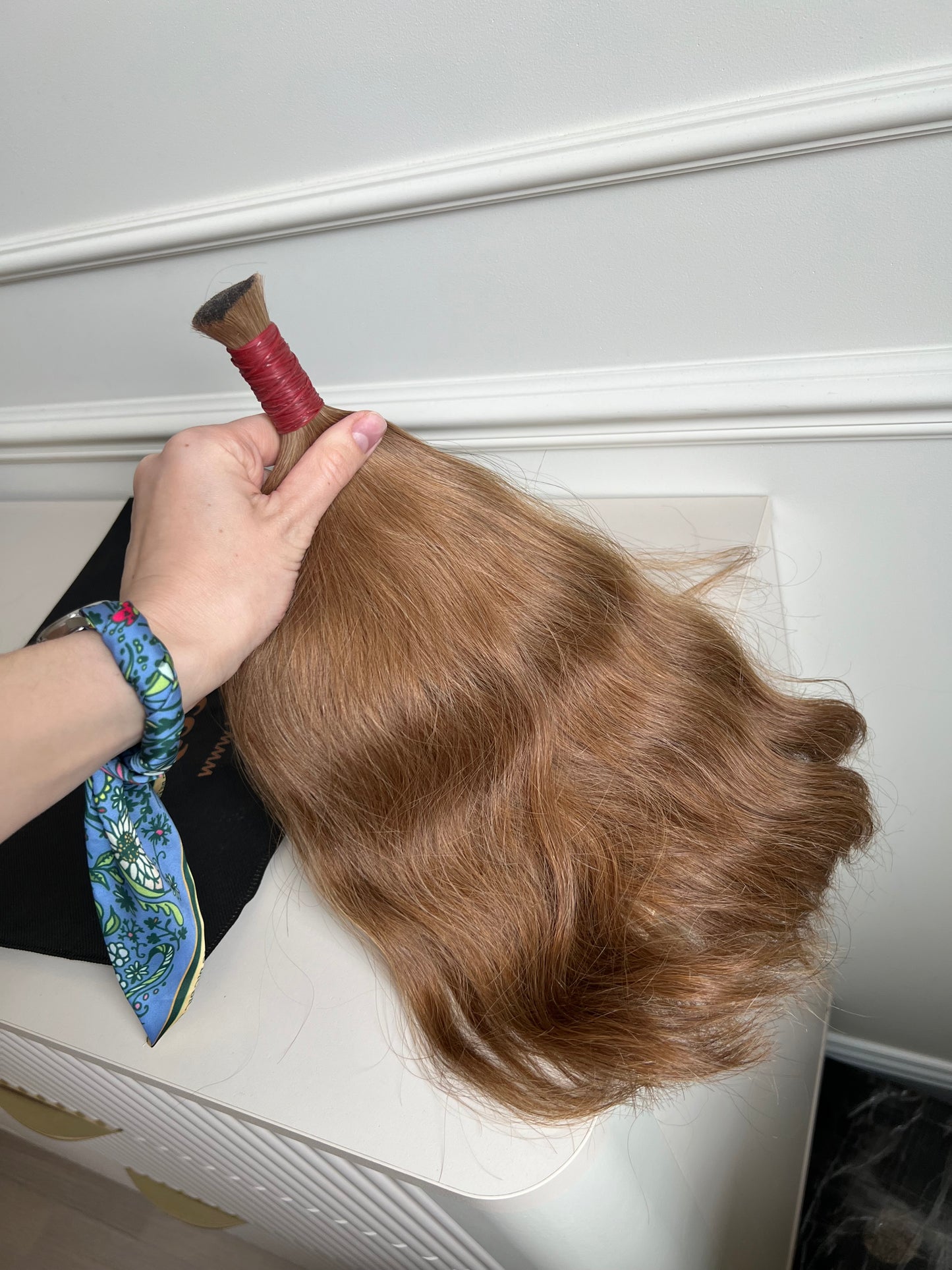 Włosy naturalne do przedłużania w kitce 110 g 40 cm Falowane