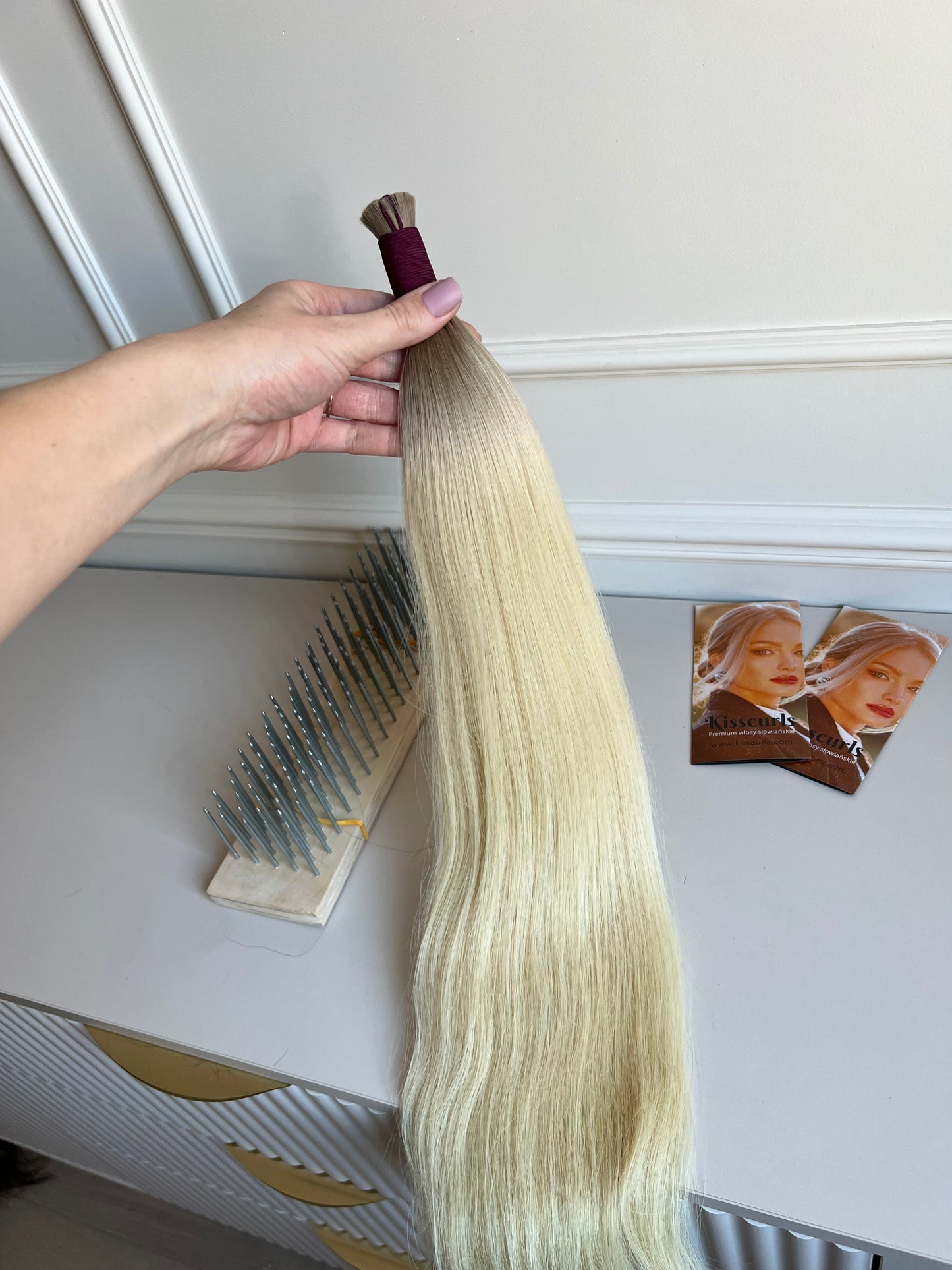 Włosy słowiańskie naturalne
 - Jeden dawca 60cm 100g falowane Ombre