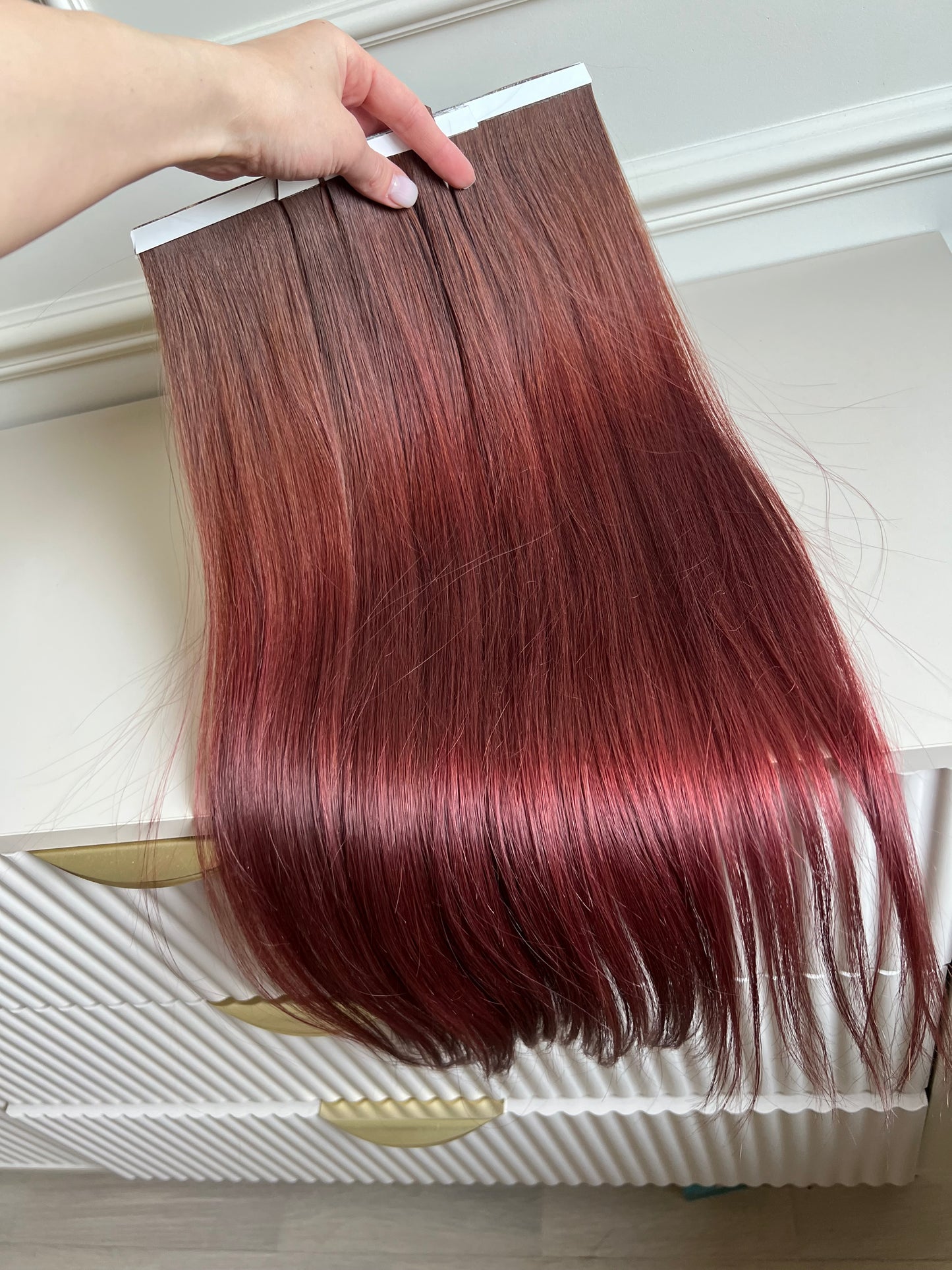 Doczepiane włosy Słowiańskie Bio Taśmy – winny bordowy 60 cm, 104 g