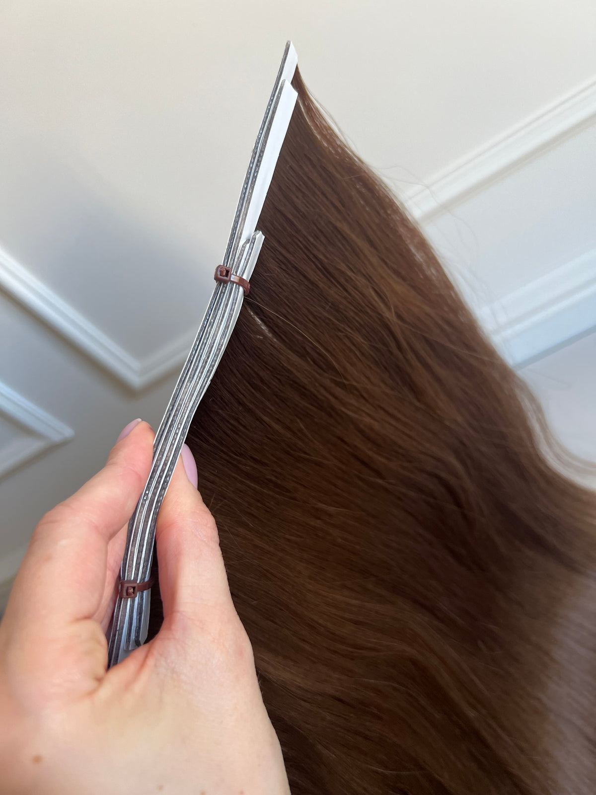 Doczepiane włosy naturalne słowiańskie Bio taśmy 140 g 47 cm Brąz