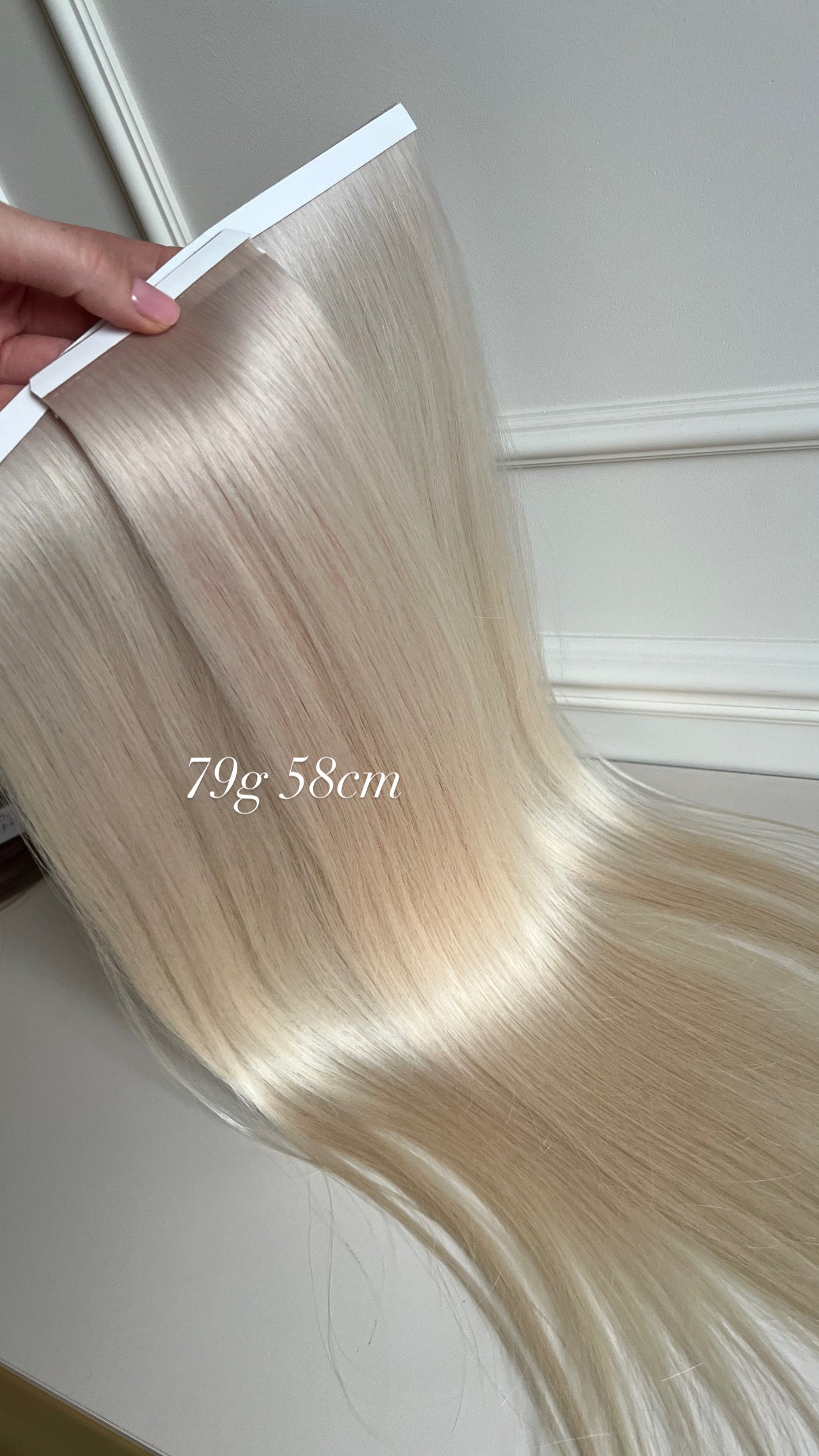 Naturalne słowiańskie włosy Blond 79 g 58 cm 3 Bio taśmy