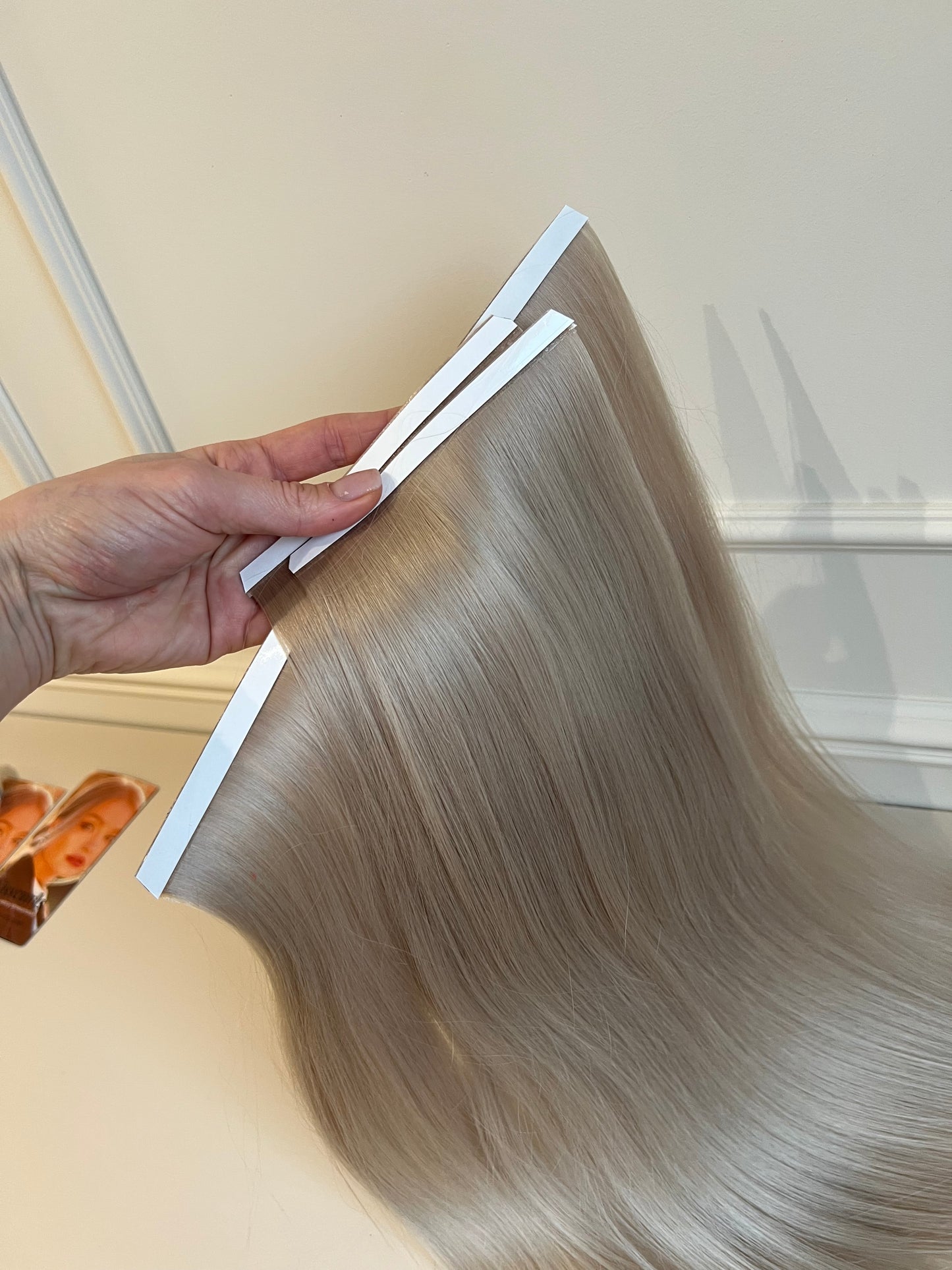 Włosy doczepiane 103 g 55 cm Kolor neutralno-popielaty blond