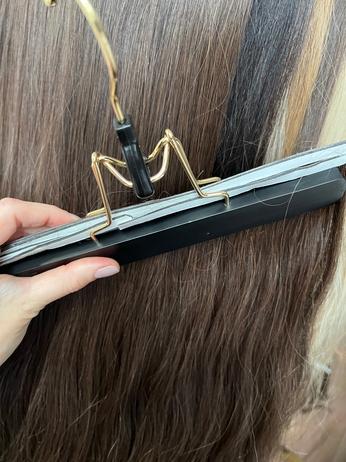 Włosy Słowiańskie ciemny brąz 61 cm 195 g wide weft tape hair extensions